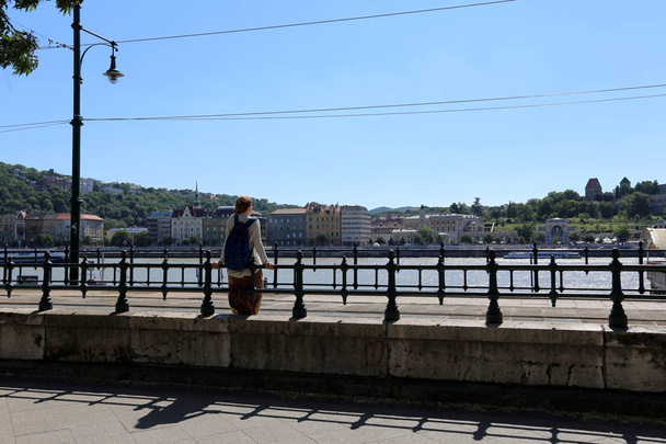 Budapest ist die Hauptstadt von Ungarn, einer Stadt am Ufer der Donau  - Foto, Bild