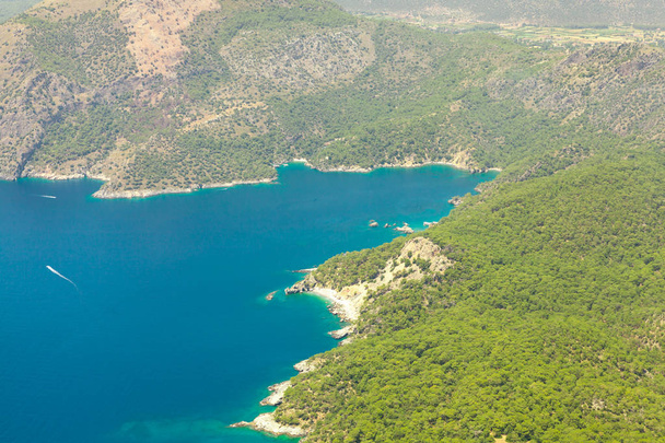 fethiye, truthahn - panoramablick belcekiz strand. oludeniz, blaue Lagune fethiye aus der Luft Drohne. Mittelmeerküste - Foto, Bild