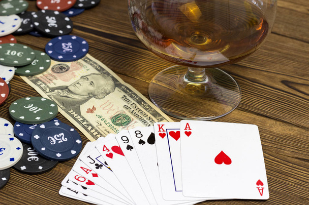 Poker chips card alcohol and gambling - Foto, imagen