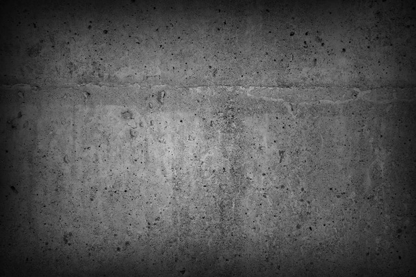 Γκρίζο τσιμεντένιο τοιχίο. Σκούρες ακμές - Φωτογραφία, εικόνα