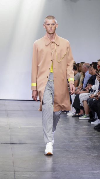 New York, NY, USA - July 9, 2018: A model walks runway for Carlos Campos Spring/Summer 2019 collection during NY Fashion Week: Mens at Industria Studios, Manhattan - Φωτογραφία, εικόνα