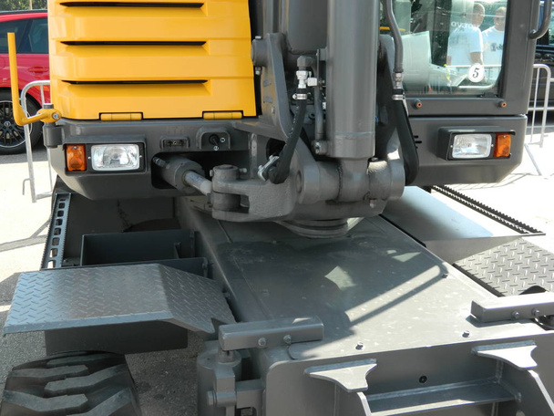 speciale apparatuur Speciaalmachines voor weg workspecial machines voor wegwerkzaamheden - Foto, afbeelding