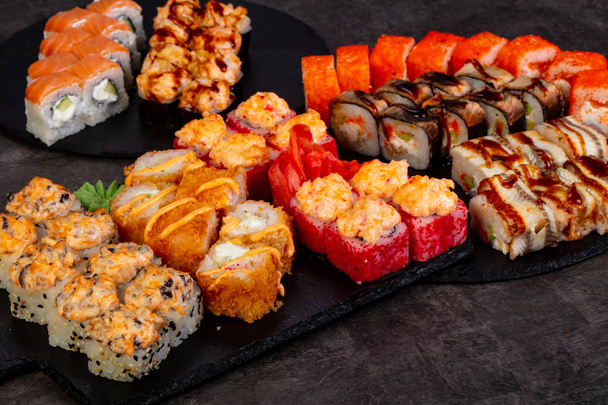 様々 な成分入り寿司 - 写真・画像