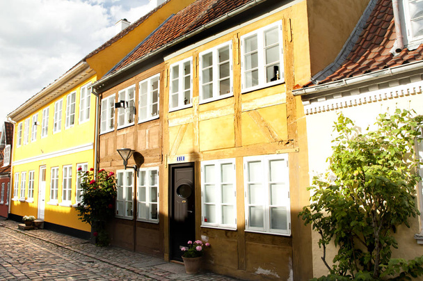 オーデンセ、デンマークの古い町。Hc アンデルセンの故郷. - 写真・画像