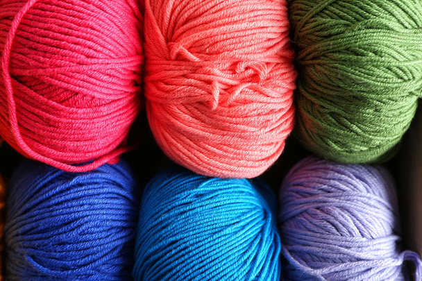 Billes de fils à tricoter, gros plan
 - Photo, image