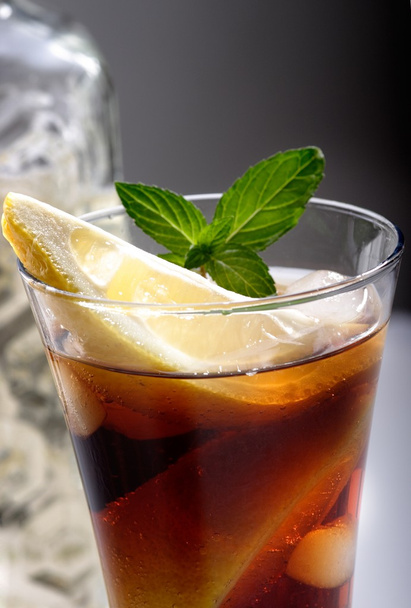 Bacardi mit Coca-Cola-Cocktail - Foto, Bild