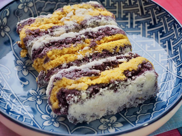 Korealainen ruoka Musta Riisi Kurpitsa Riisi Kakku
 - Valokuva, kuva