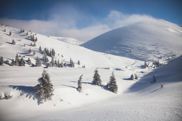 Snow Mountains Winter Landscape - 写真・画像