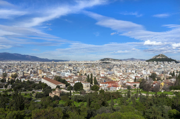 Atene, Grecia. Vista panoramica della città di Atene vista dal punto di vista della collina Areopagus a Plaka, Acropoli
 - Foto, immagini