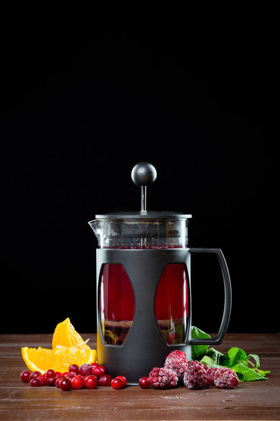  Summer Fruit tea with berries - Foto, Imagen