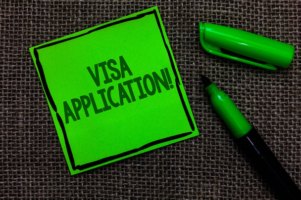 Writing note showing Visa Application. Business photo showcasing Form to ask permission travel or live in another country Black lined green sticky note with words open green pen on sack - Foto, afbeelding