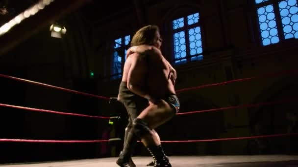  Pro Wrestling Match: Body Slam & Backflip Moonsault - Filmati, video