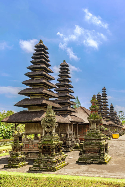 Pura Taman Ayun templom a falu: Mengwi Badung a Bali, Indonézia. Templom története a király a társult 1627-ben, ez a hely, hogy imádják a királyi család ősei: Mengwi. - Fotó, kép