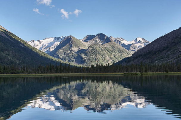 Landscape with beautiful mountain lake - Zdjęcie, obraz