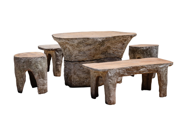 Set stenen tafel met Bank geïsoleerd op een witte achtergrond, werken met uitknippad. - Foto, afbeelding