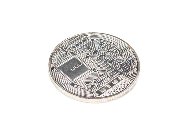 Rückseite einer Silbermünze Bitcoin isoliert auf weißem Hintergrund - Foto, Bild