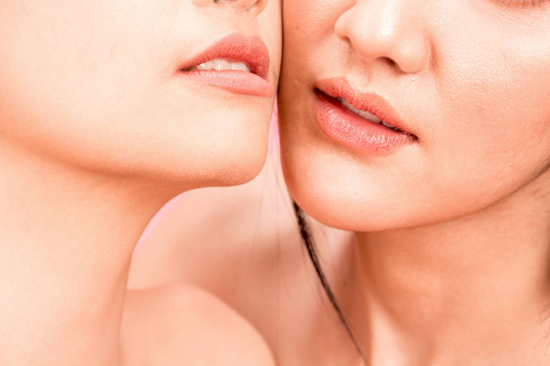 Close-up van de sexy vrouw mond schoonheid gezondheidszorg - Foto, afbeelding