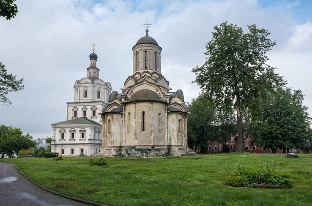 The orthodox church of the Archangel of Mikhail and Spassky Cathedral in the Andronikov monastery, Moscow. Russia. - Zdjęcie, obraz
