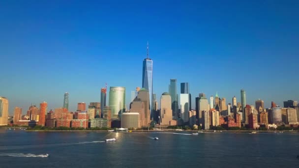 New York City Lower Manhattan Skyline with Freedom Tower, USA - Záběry, video