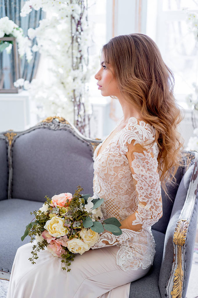 wedding in a luxurious interior - Zdjęcie, obraz