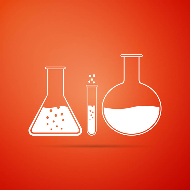 試験管とフラスコ - 化学実験室テスト アイコンがオレンジ色の背景に分離します。実験室ガラス製品記号。フラットなデザイン。ベクトル図 - ベクター画像