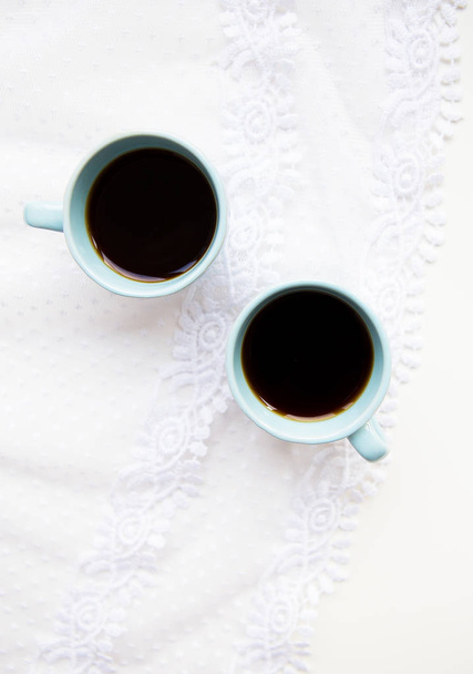 tasse de café avec croissant - Photo, image