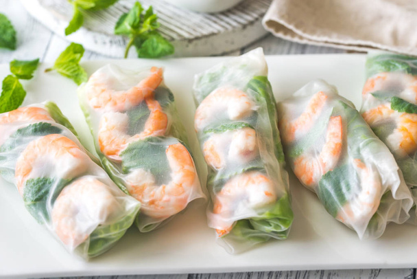 Shrimp rice paper rolls - Φωτογραφία, εικόνα