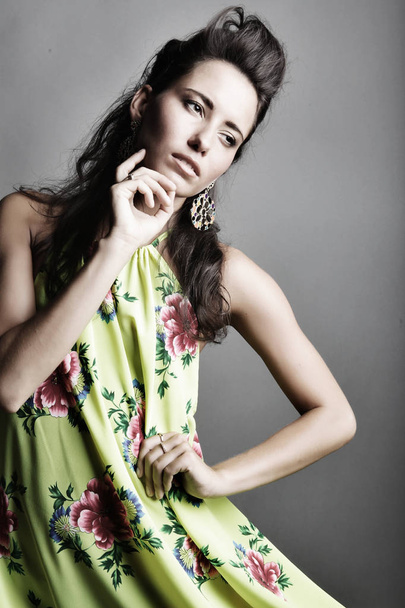 Fashion model in bright  dress - Fotografie, Obrázek
