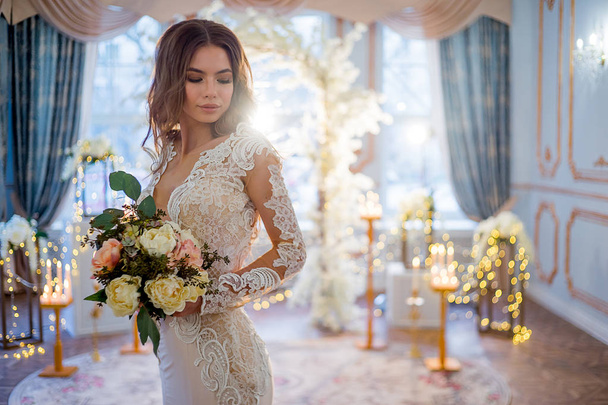 wedding in a luxurious interior - Zdjęcie, obraz