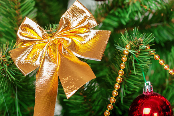 Christmas tree with ornaments, close-up - Φωτογραφία, εικόνα