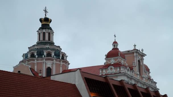 Widok na Wilno, Litwa. Starego miasta europian. - Materiał filmowy, wideo