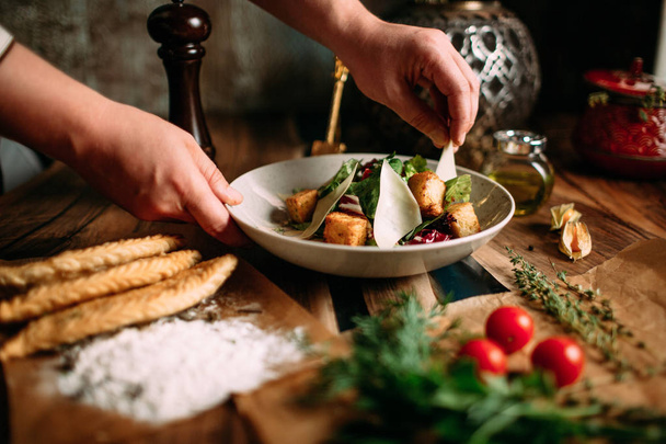 Moğol gıda salat ile geleneksel - Fotoğraf, Görsel
