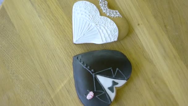 Biscuits en forme de coeur pour le jour du mariage
. - Séquence, vidéo