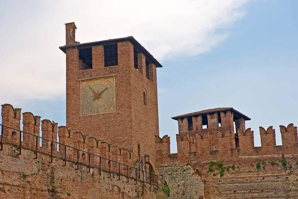 Verona, Castelvecchio, důležité město v Itálii slavný ve světě umění, historie a příroda - Fotografie, Obrázek
