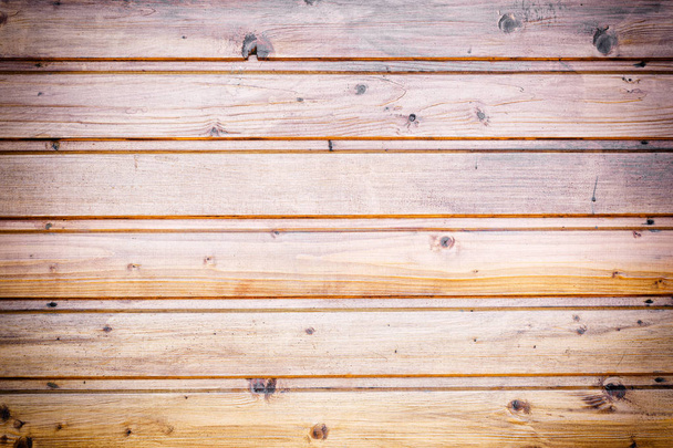Natuurlijke houten achtergrond gemaakt van gepolijst, onbehandeld hout. Vignet randen. - Foto, afbeelding