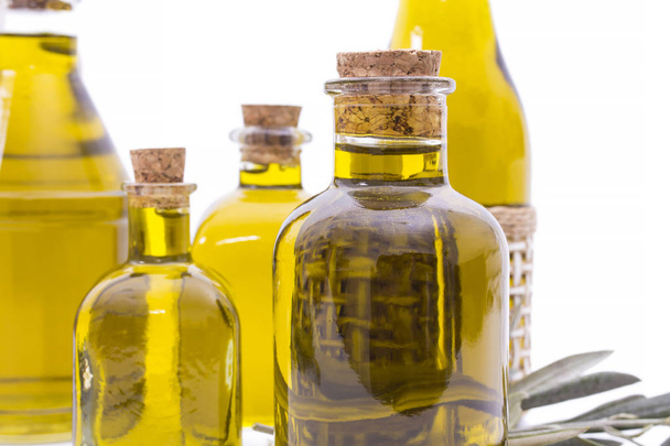 bottles of extra virgin oil isolated - Foto, imagen