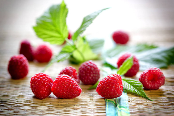 Heralthy organic raspberry - fresh organic food, vegetarian food - Foto, Imagem