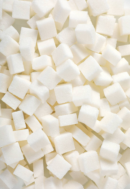Haufen weißer Zuckerwürfel - Vollformat - Foto, Bild