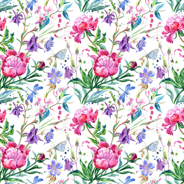 Seamless pattern of peonies, aquilegia, honeysuckle, geraniums, dragonflies and butterflies. Watercolor floral print with insects. - Foto, Bild