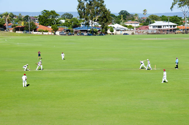 Игра в крикет на поле - Австралия
 - Фото, изображение