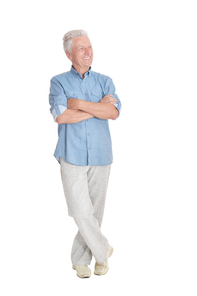 portrait of smiling  senior man isolated on white background - Foto, Imagem