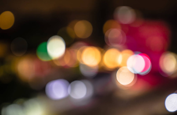 bokeh absztrakció, éjszakai fények városában - Fotó, kép