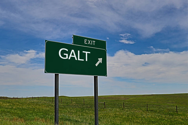 GALT Green Board на фоне неба - Фото, изображение