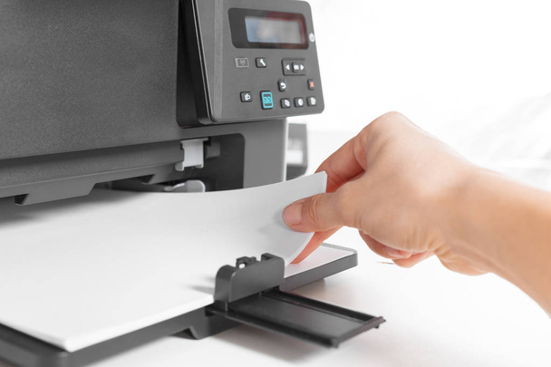 Printer on workplace on table  - 写真・画像