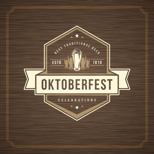 Oktoberfest Cartão de saudação ou Flyer em fundo texturizado. Celebração do festival da cerveja
. - Vetor, Imagem