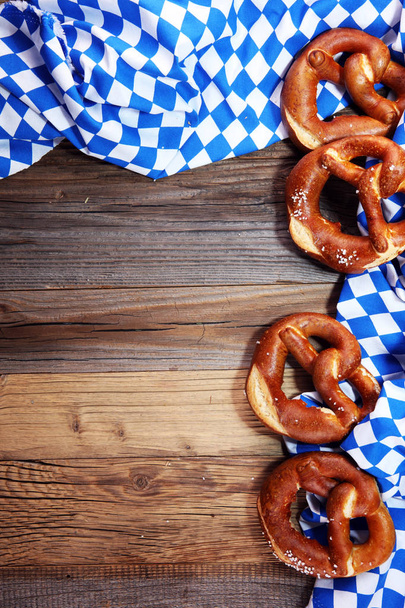German pretzels with salt close-up on the table. - Valokuva, kuva