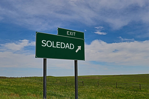 señal de tráfico el camino de dirección a SOLEDAD - Foto, Imagen