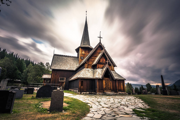 Hedalen - 28. heinäkuuta 2018: Ihana Hedalen Stave kirkko, Norja
 - Valokuva, kuva