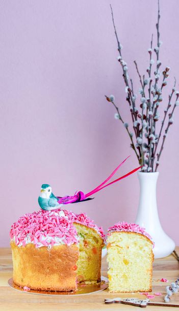 甘いものや食欲をそそるカップケーキ ピンク散水 - 写真・画像