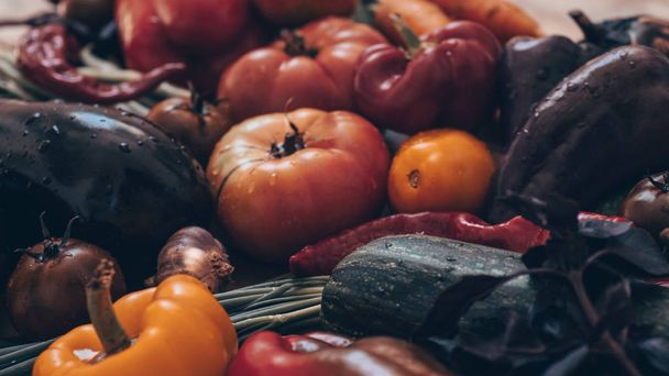 Sklizeň, podzim. Panoramatický sběr čerstvé zdravé ovoce a zeleniny. Zdravé stravovací zázemí. Zelenina pozadí - Fotografie, Obrázek
